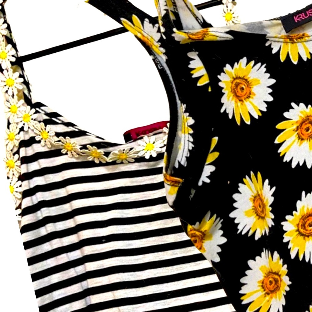 KRUSH Set of 2 Cropped Tank Tops Yellow Daisies & Black/White Stripes JRs. Small